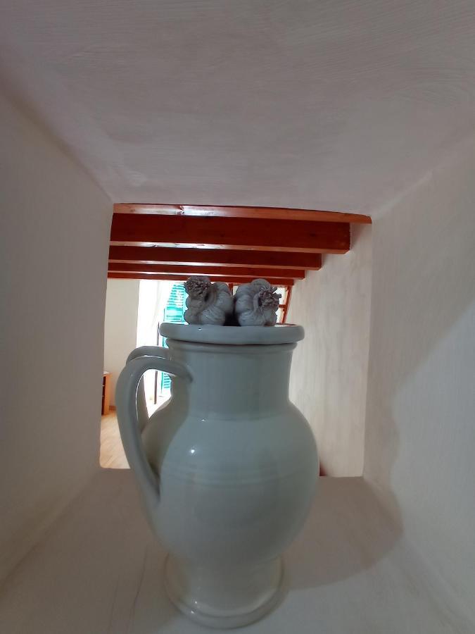 Apartament L'Entresol Liberta Bari Zewnętrze zdjęcie